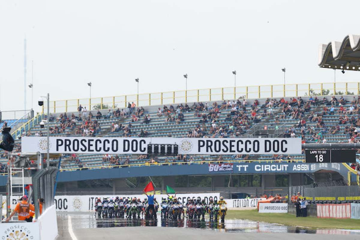 Willkommen zum Rennen in Assen