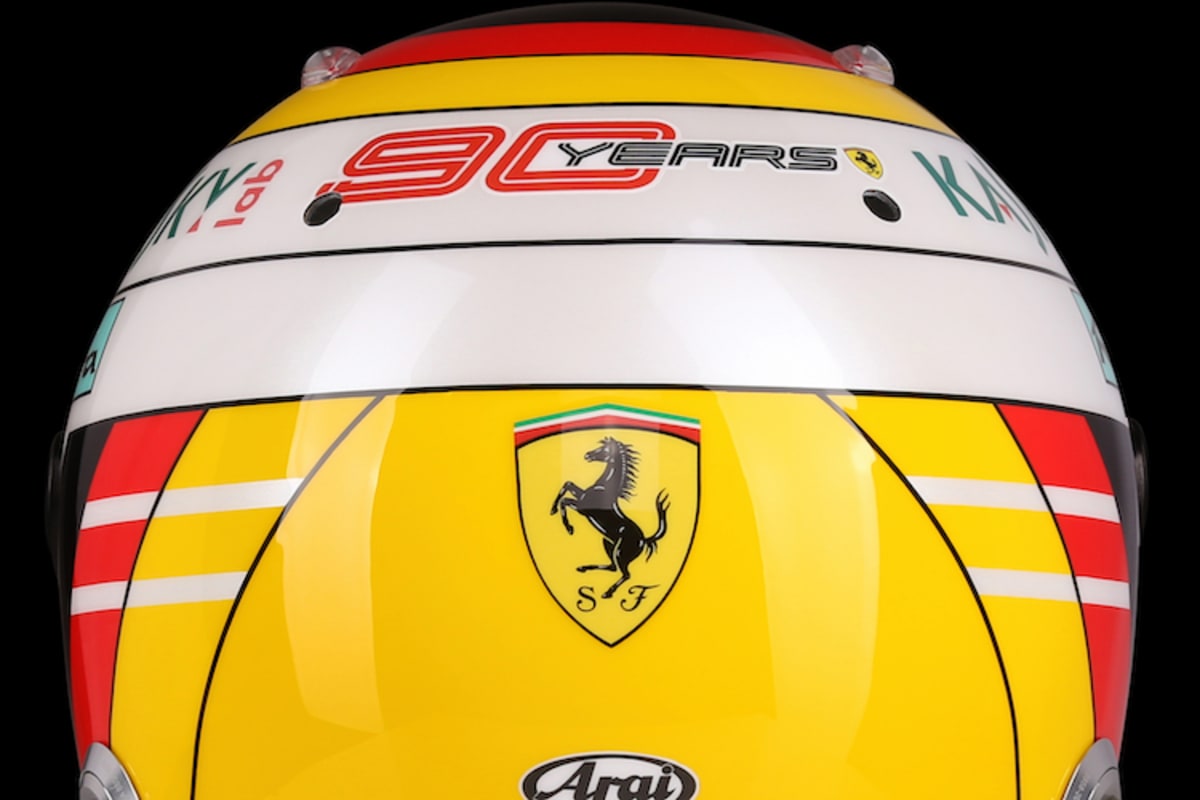 Der neue Helm von hinten