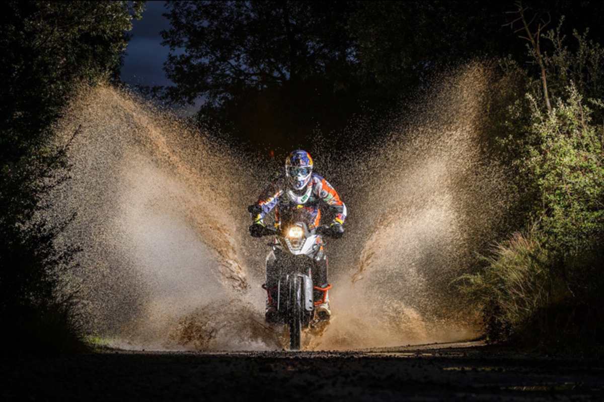 Marc Coma ist es gewöhnt, mit seinem Fahrstil aufzufallen