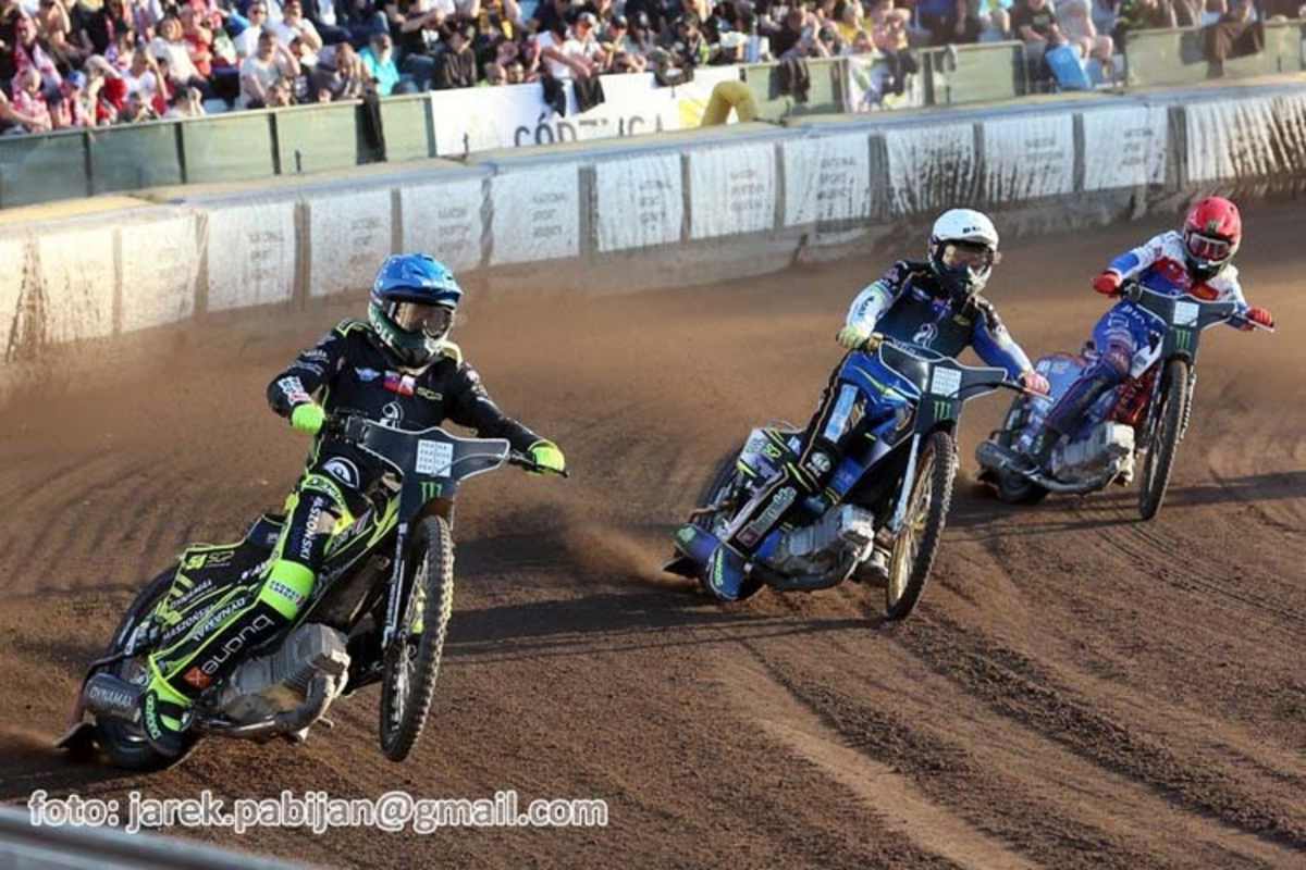 Vaculik, Doyle, Bewley