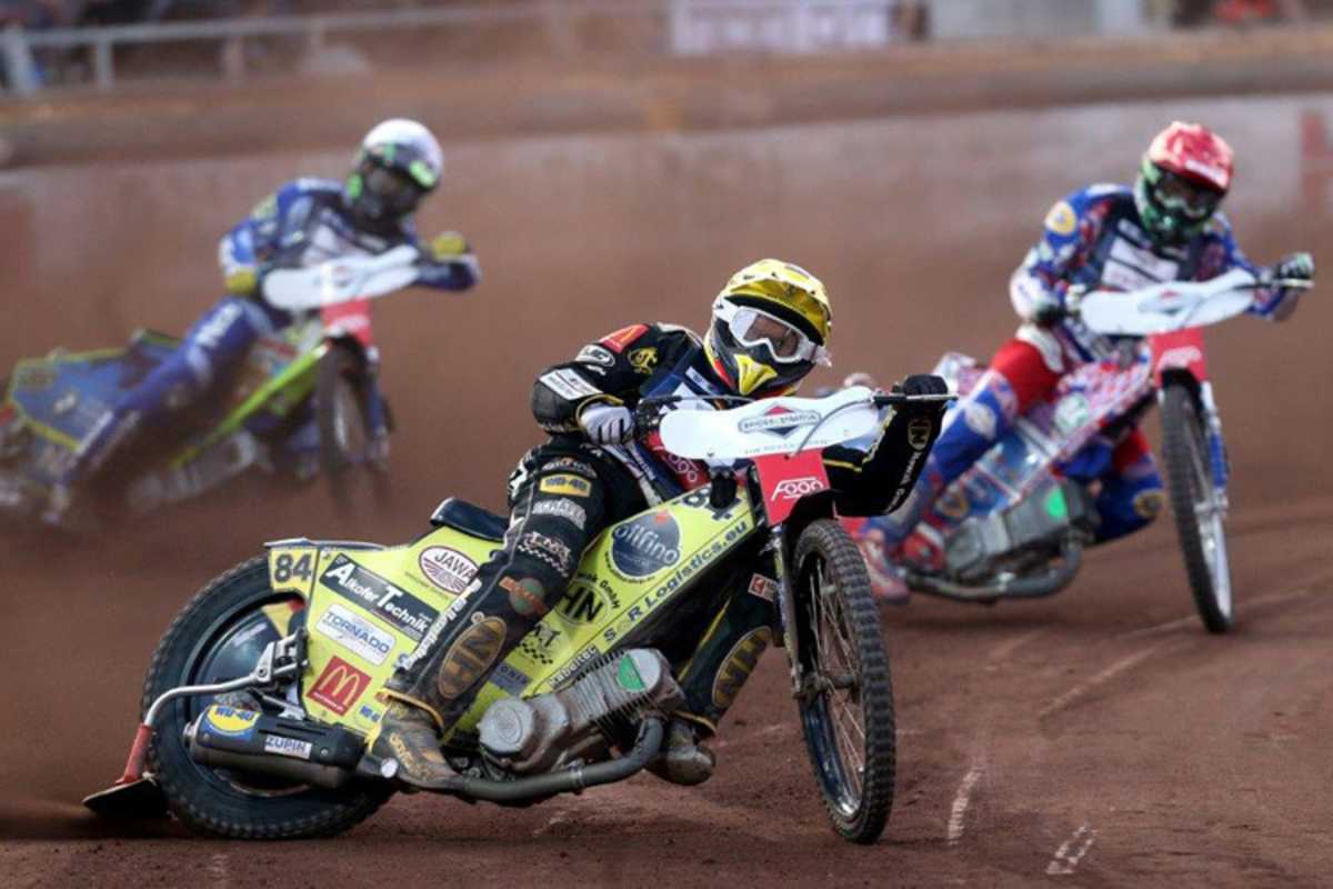 Martin Smolinski (vorne) eroberte einen Laufsieg