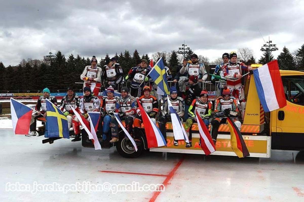 Willkommen zum Eisspeedway-EM Finale in Sanok
