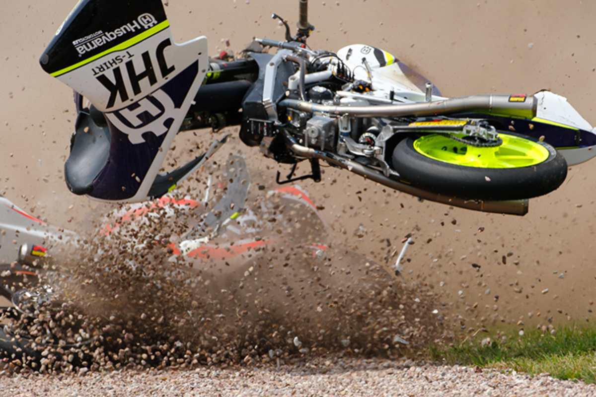 Die Moto3-Bikes wurden komplett zerstört