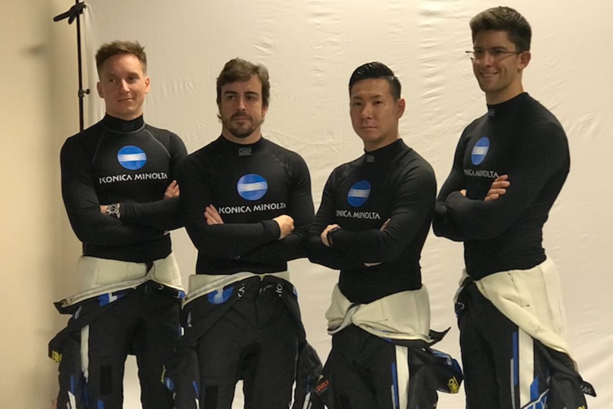 Alonso mit seinen Stallgefährten