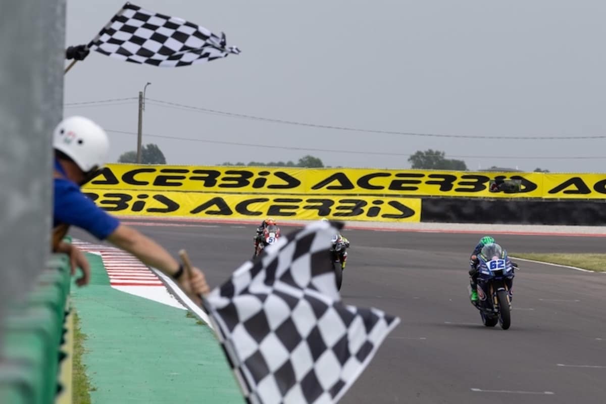 Stefano Manzi siegt in Cremona