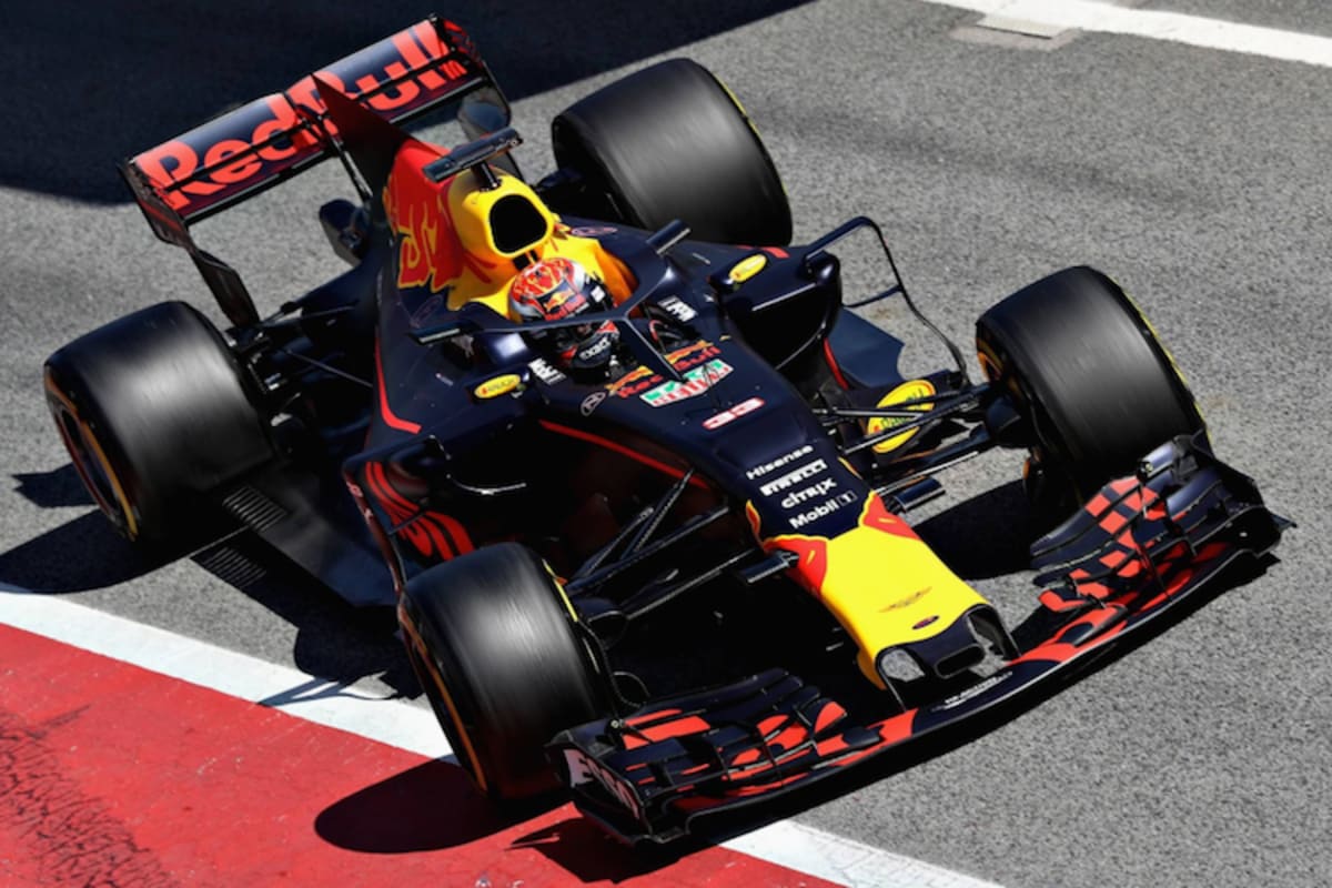 Ein Renner von Red Bull Racing mit Halo