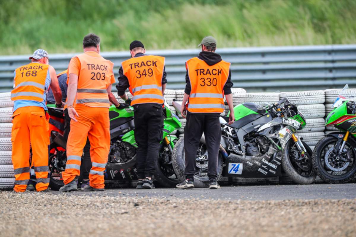 Supersport Crash in der Schikane
