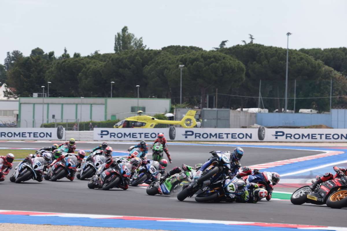Der Sturz von Dominique Aegerter in Misano