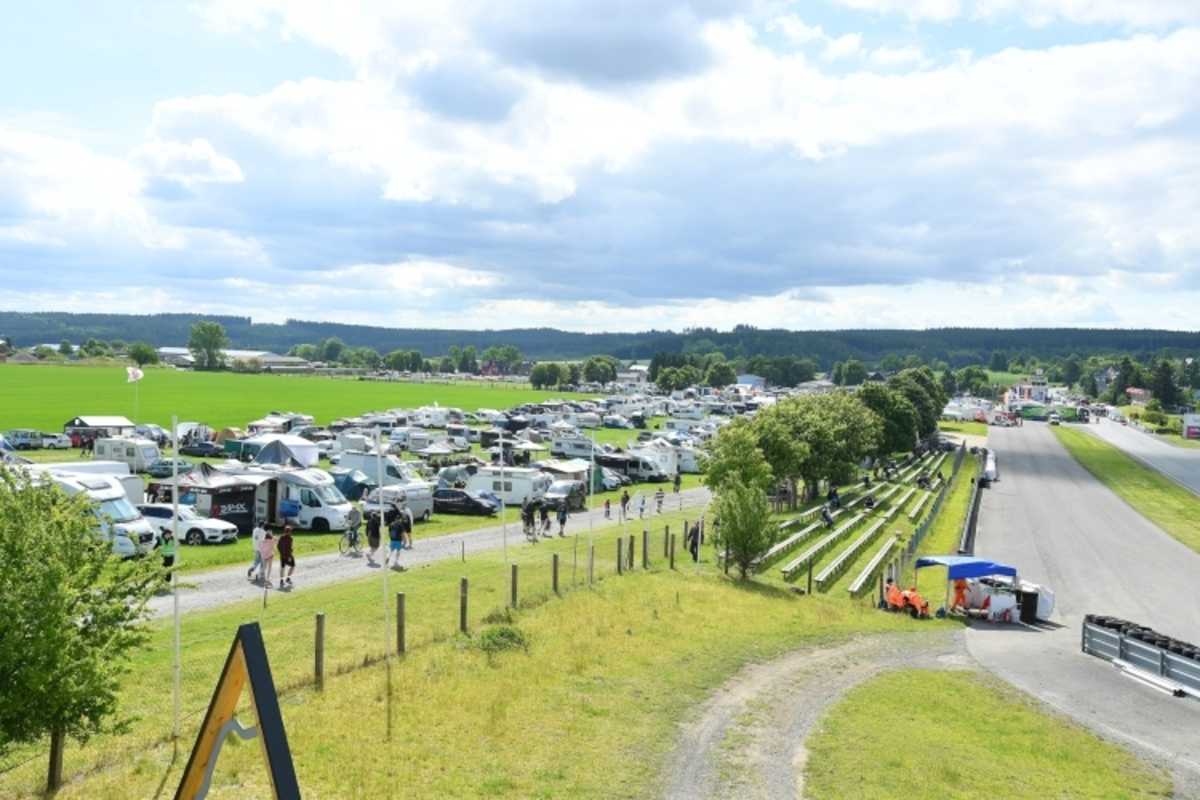 IDM Schleiz 2025: Im Paddock