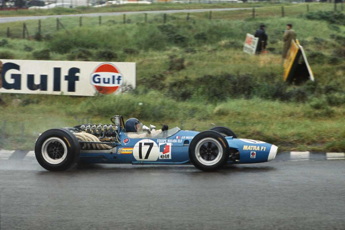 Jean-Pierre Beltoise 1968 mit seinem Matra