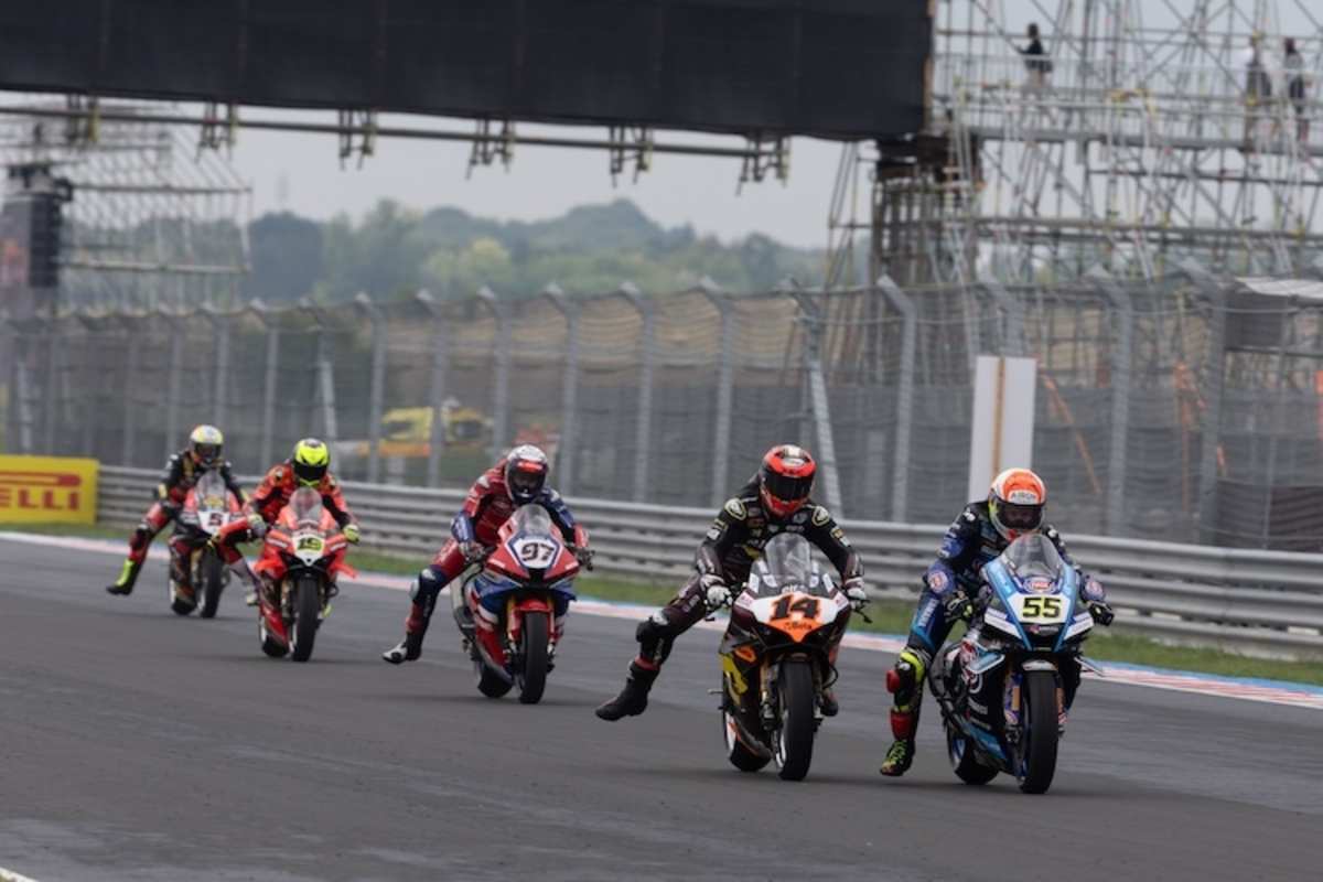 Andrea Locatelli, Sam Lowes, Xavi Vierge