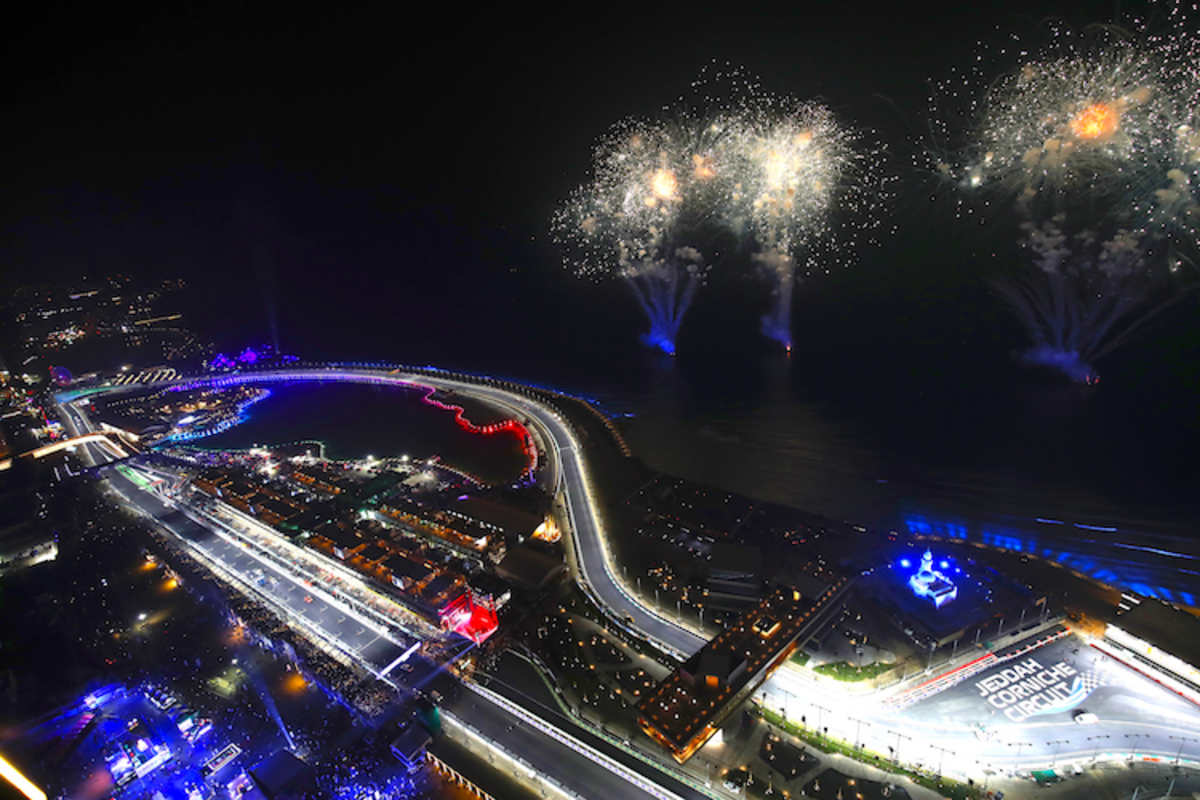 Kein Kurs weist mehr Kurven auf als der Jeddah Corniche Circuit