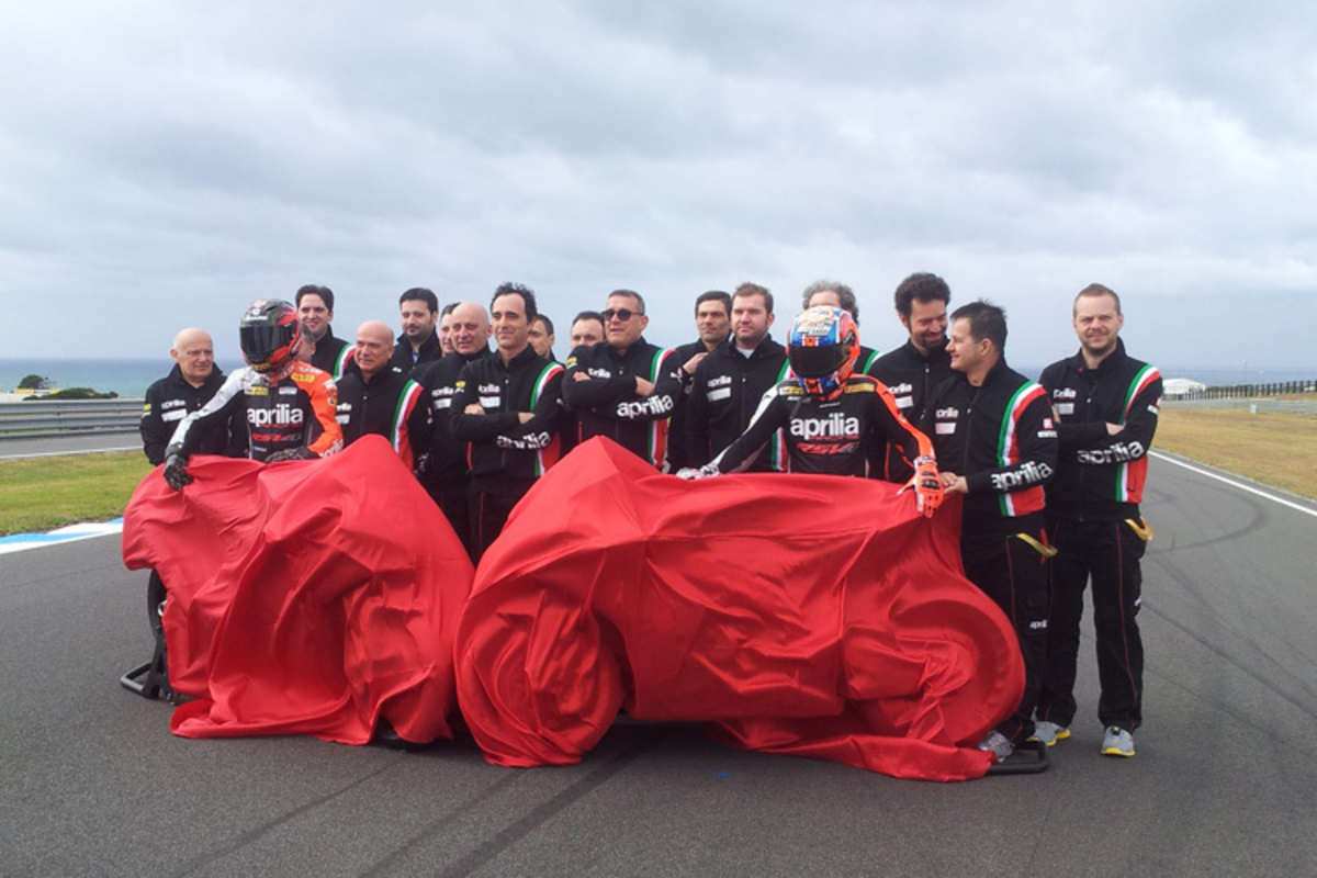 Wir konnten ahnen, was sich hinter den Tüchern verbirgt