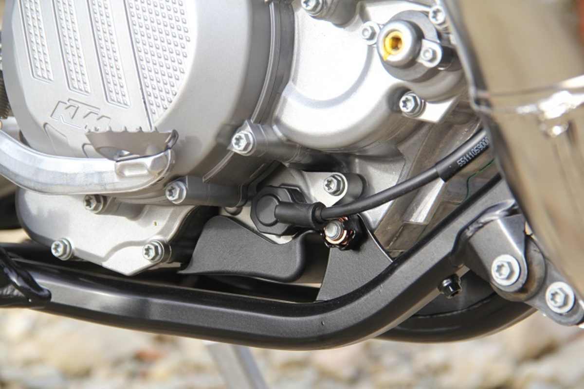 Am neuen Motor, eingeführt auf den Modelljahrgang 2017, ist der Elektrostarter schön in die Gesamtkonstruktion integriert