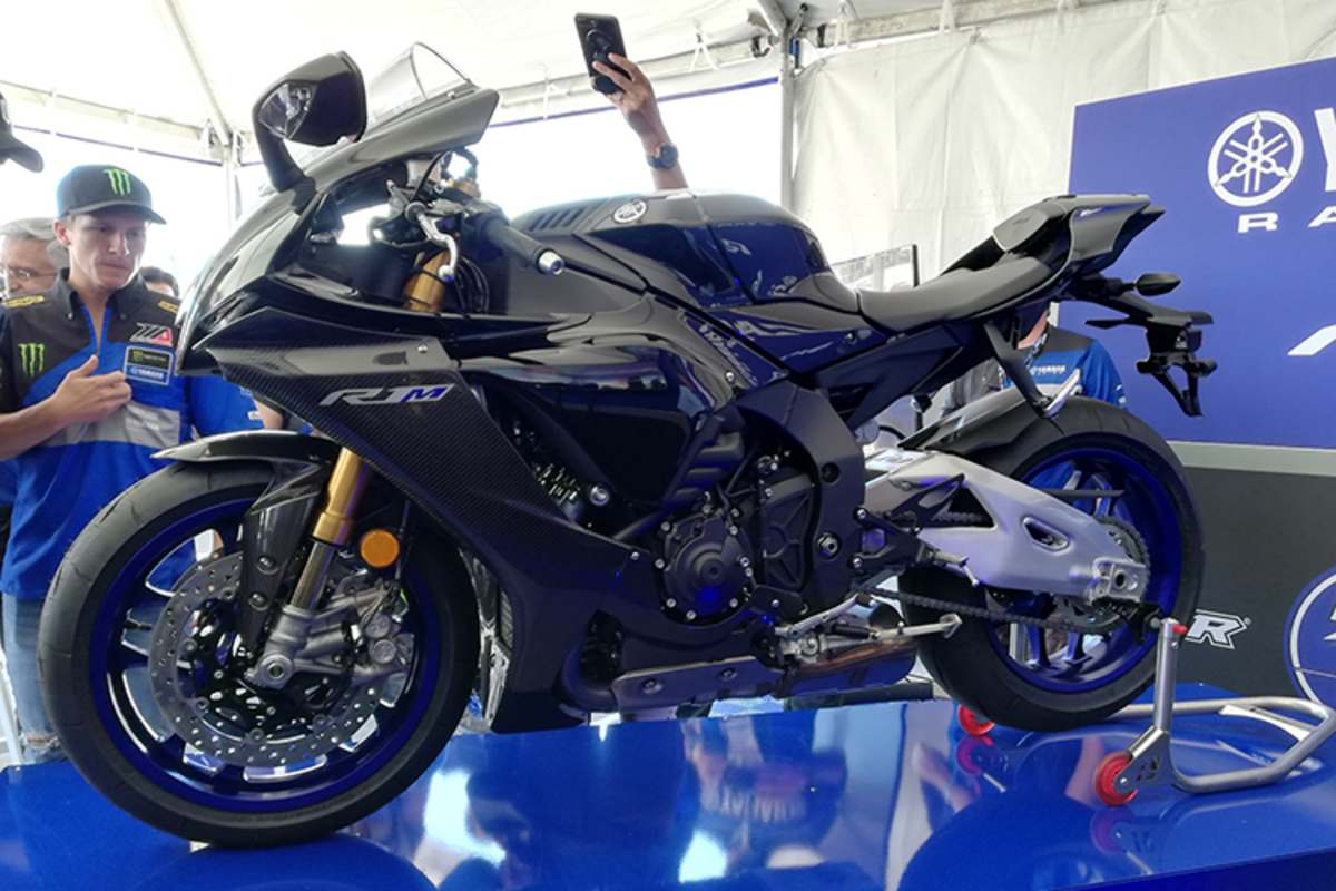 Die R1M wird knappe 9000 Euro mehr kosten als die R1