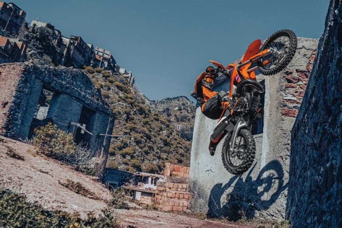 KTM entwickelt die Enduro-Zweitakter weiter - auch auf den Modelljahrgang 2024