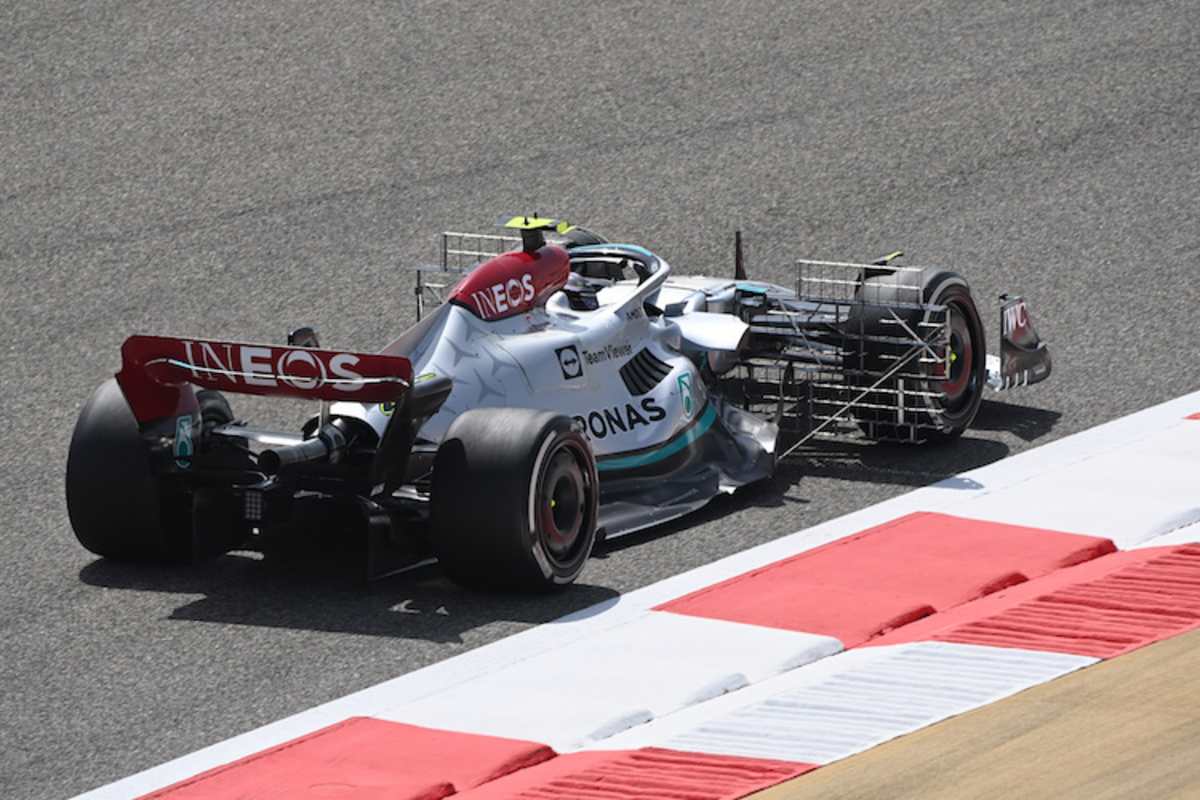 Die verblüffende Seitenkasten-Lösung am Silberpfeil