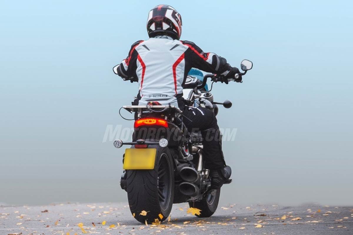 Der Prototyp fährt von dannen und lässt uns spekulieren, wann wohl das Serienmotorrad dahergefahren kommt