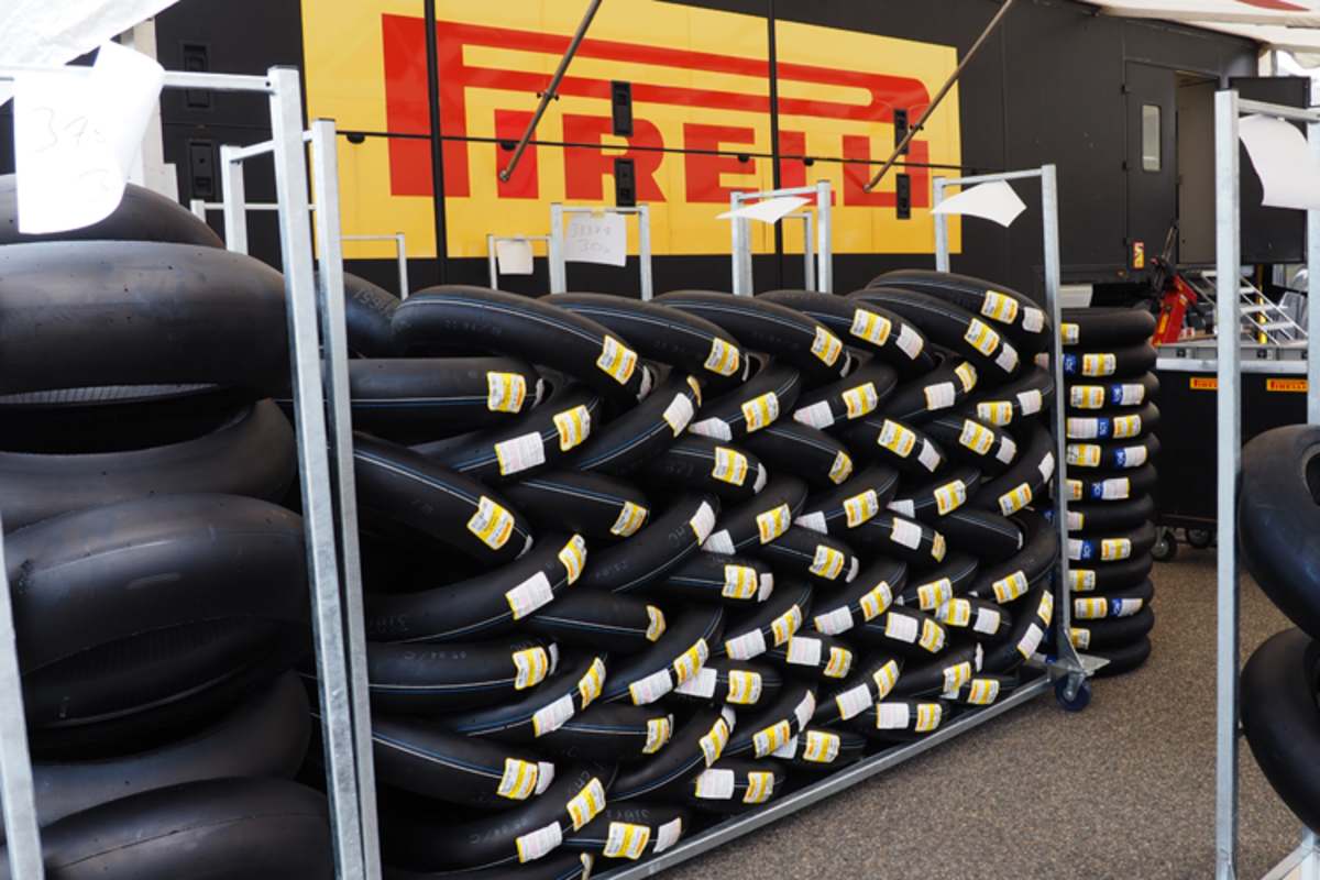 IDM Sachsenring 2023 – Eine Runde Fahrerlager