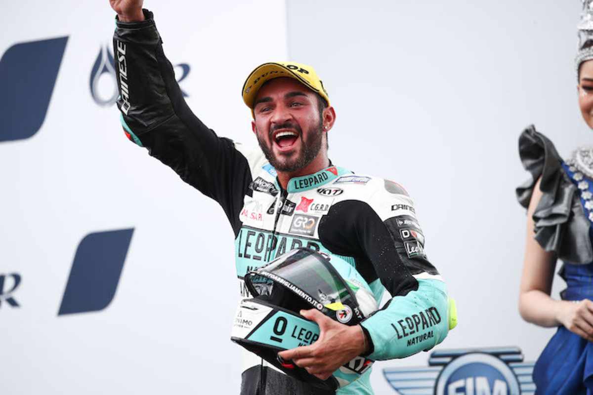 Dennis Foggia gewinnt das Rennen