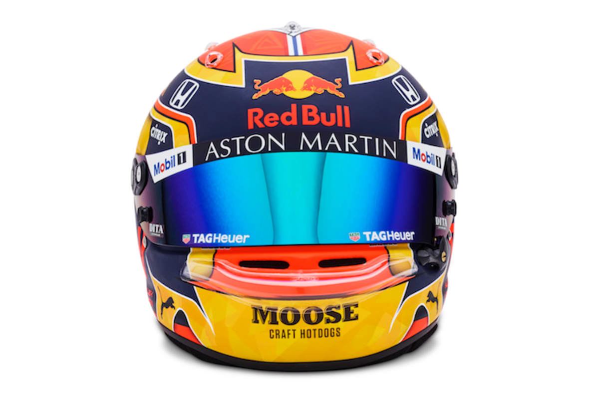 Der neue Helm von vorne