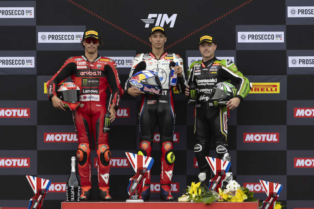 Nicolò Bulega, Toprak Razgatlioglu, Alex Lowes