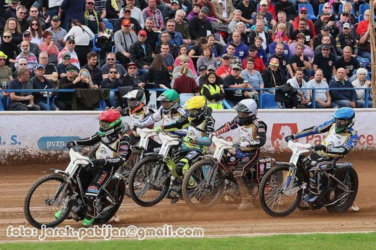 Wölbert, Smektala, Ellis, Berntzon, Becker, Doyle