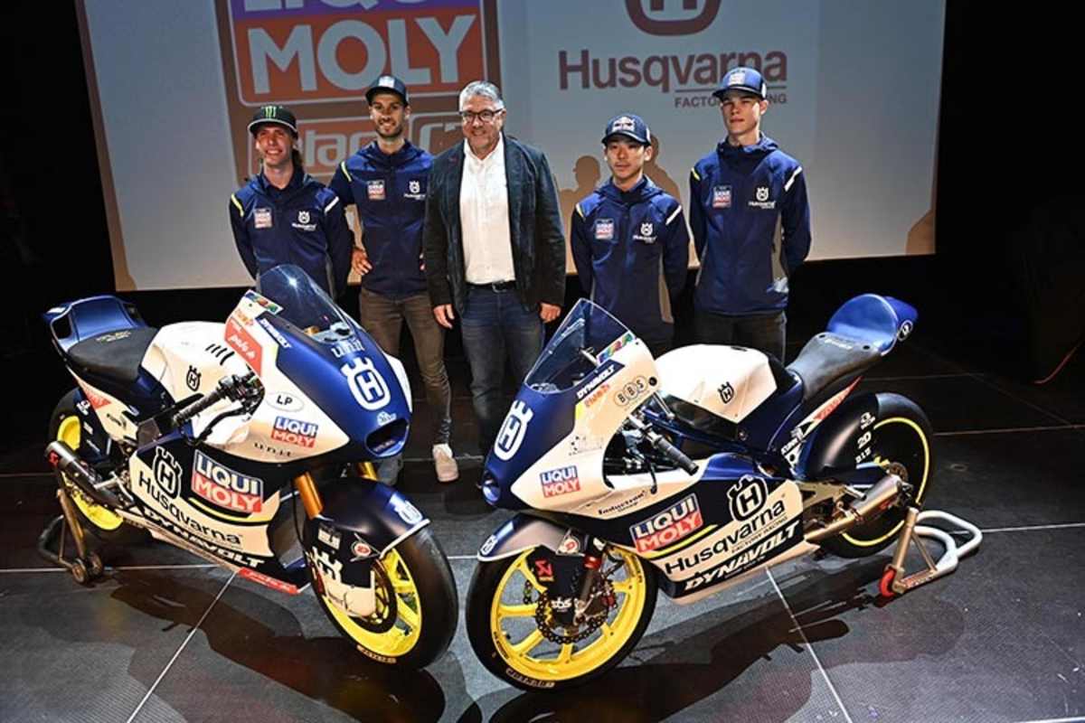 Das neue Liqui-Moly-Husky-Team: Darryn Binder, Tulovic, Peter Baumann (Liqui Moly), Sasaki und Veijer