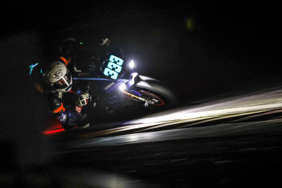 Schräglagen im Dunkeln