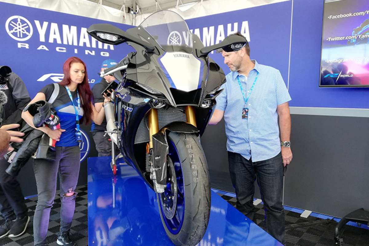 Die neue R1M ist konsequent auf Rennsport ausgerichtet