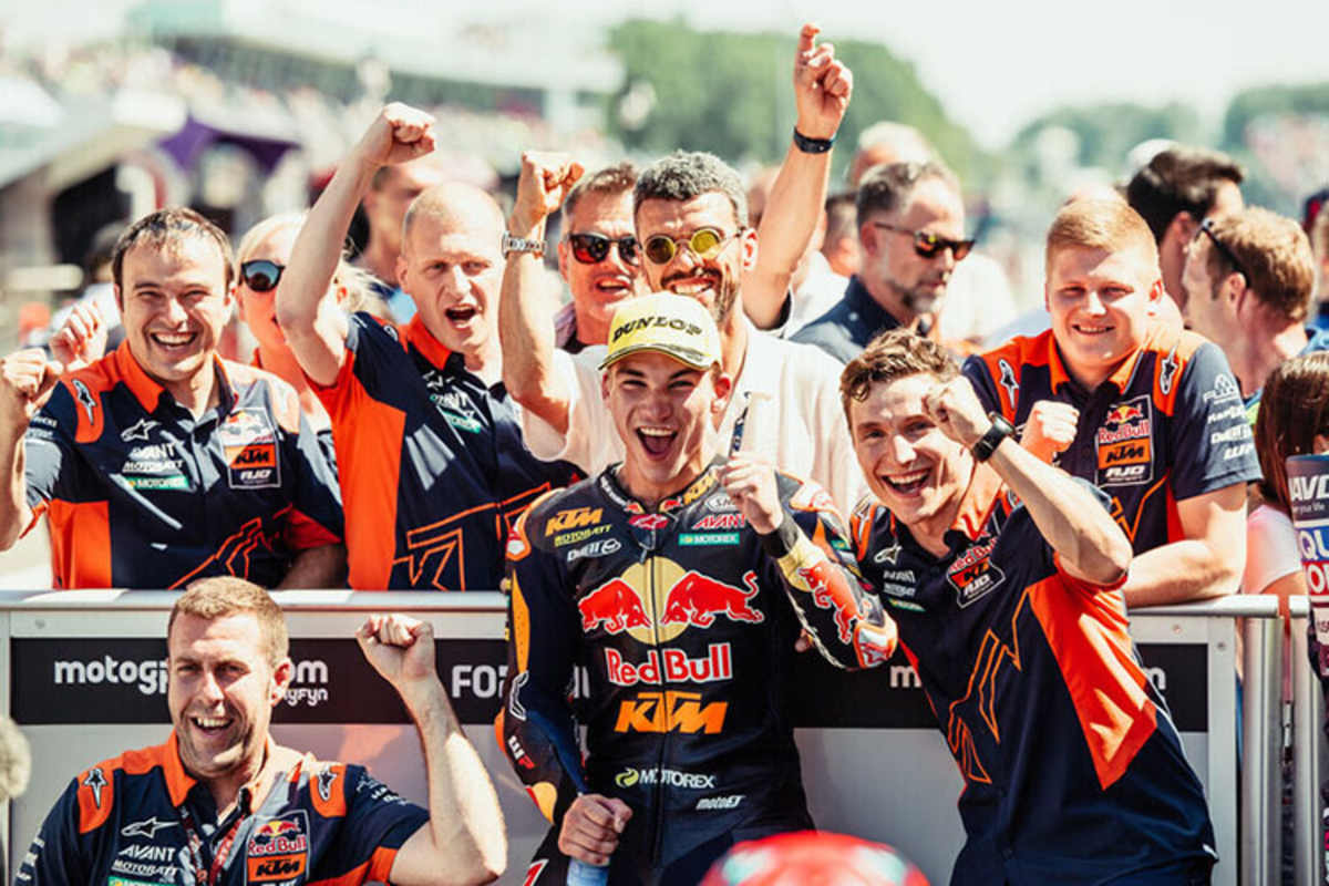 Deniz Öncü steigt im Ajo-Team in die Moto2-WM auf