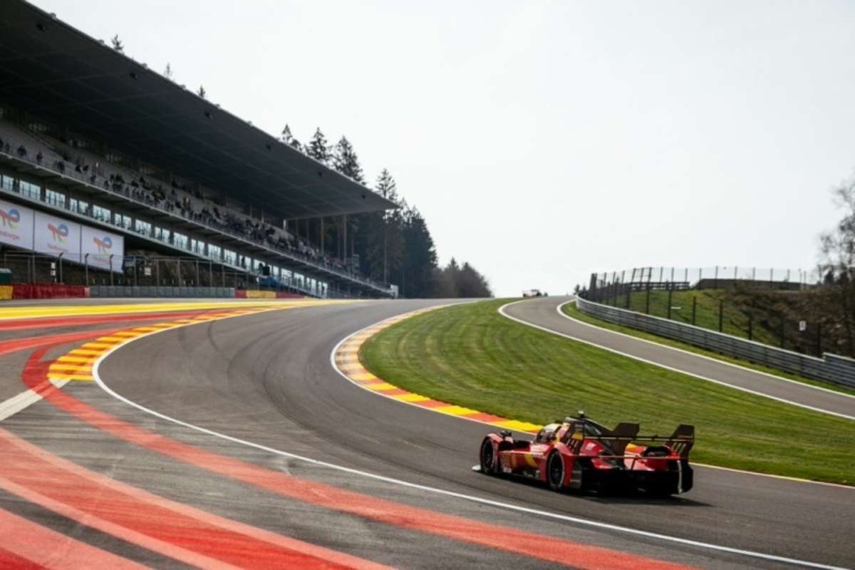 Bergauf fuer den Ferrari 499P 