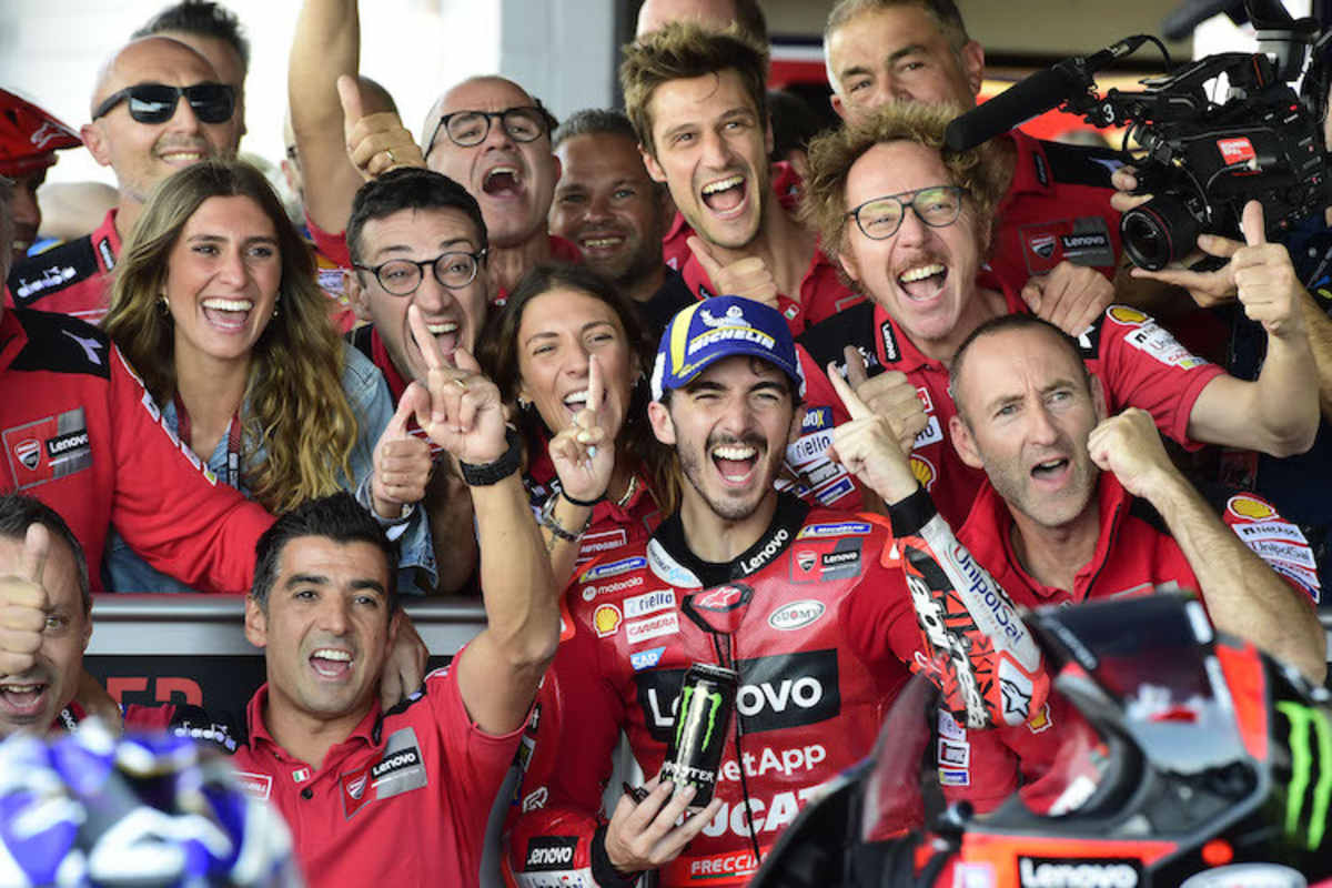 Francesco Bagnaia gewinnt das Rennen