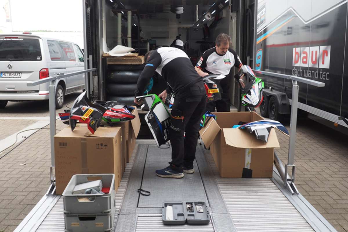 IDM Sachsenring 2023 – Eine Runde Fahrerlager