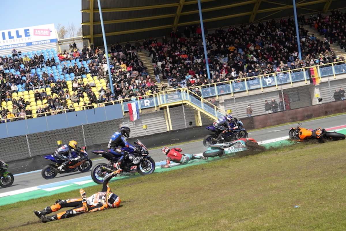 Der Sturz von Jeffrey Buis in Assen