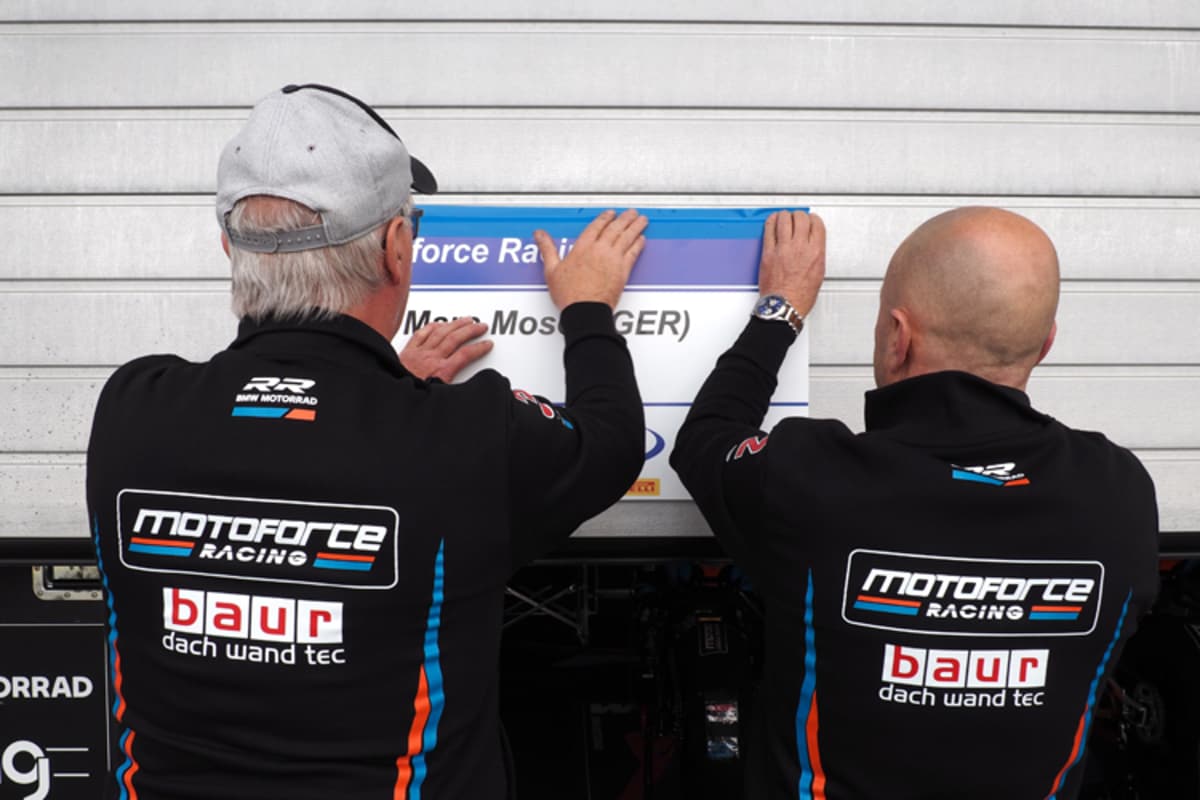 IDM Sachsenring 2023 – Eine Runde Fahrerlager