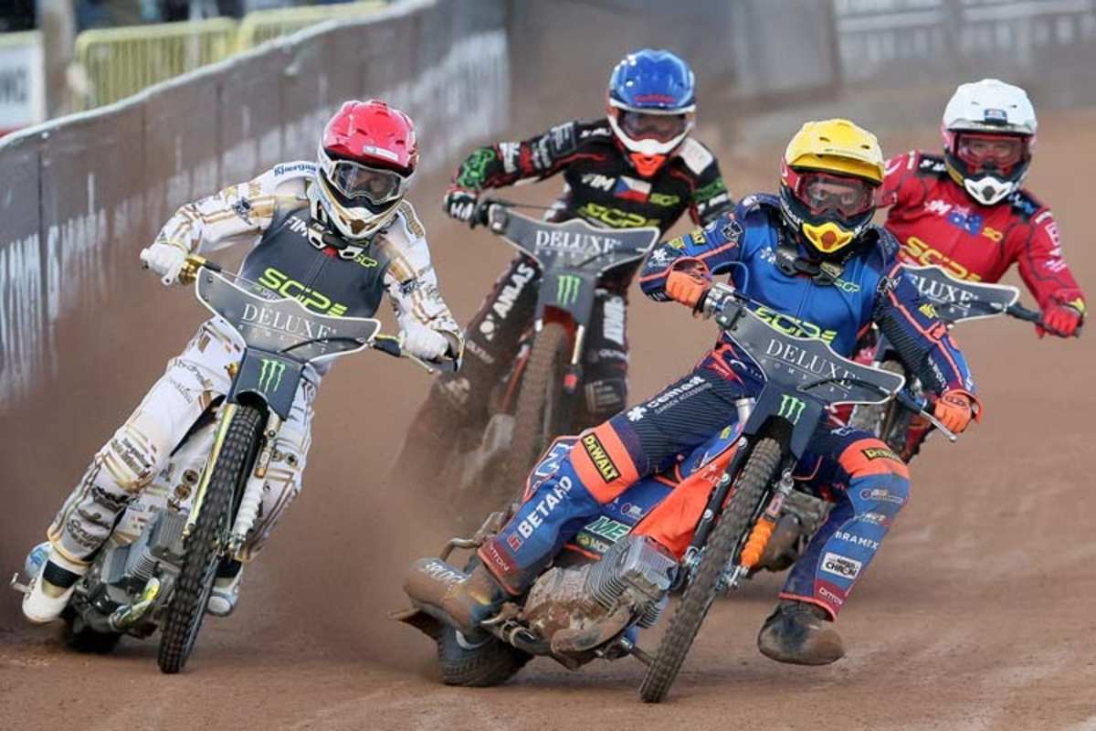 Lebedevs, Thomsen, Fricke, Kvech
