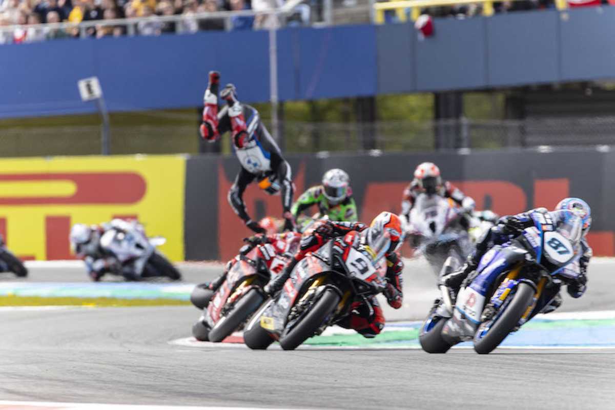 Sturz von Michael van der Mark in Assen