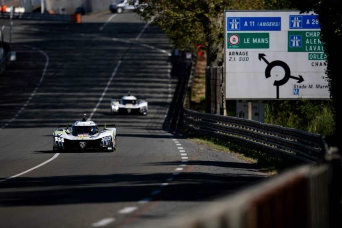 Die beiden Peugeot 9X8