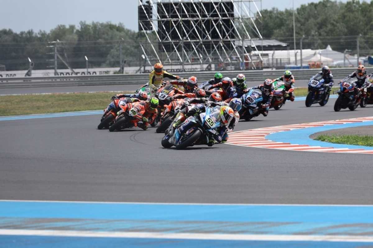 Massenunfall auf dem Balaton Park Circuit