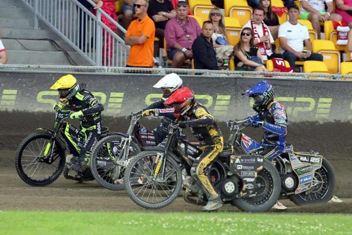 Wozniak, Kubera, Vaculik, Holder