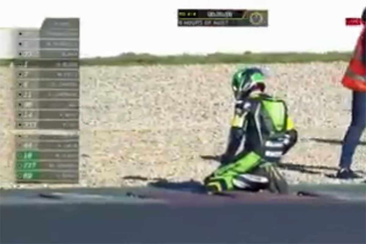 Bühn neben der Strecke