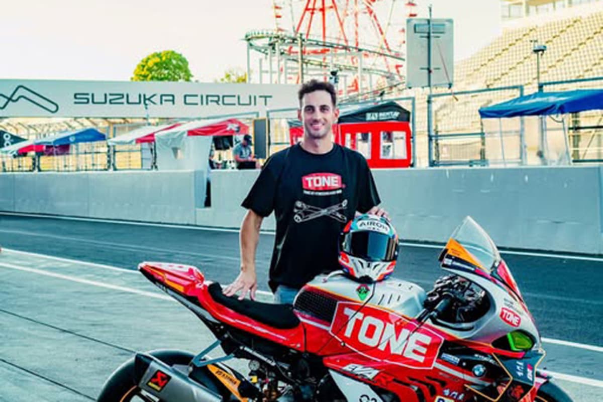 Tati Mercado in Japan