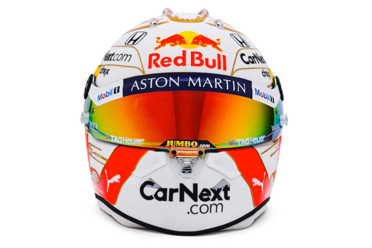 Der neue Helm von vorne