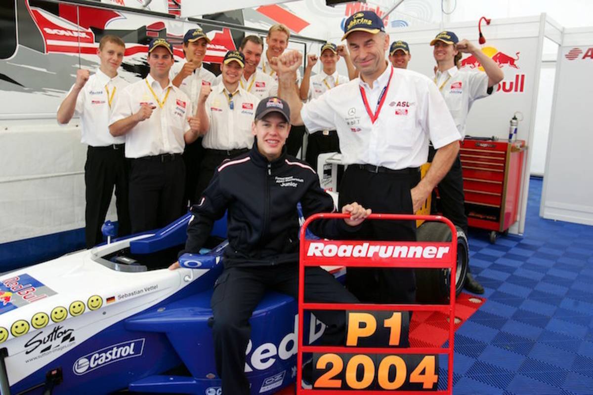 Sebastian Vettel als Formel-BMW-Champion 2004
