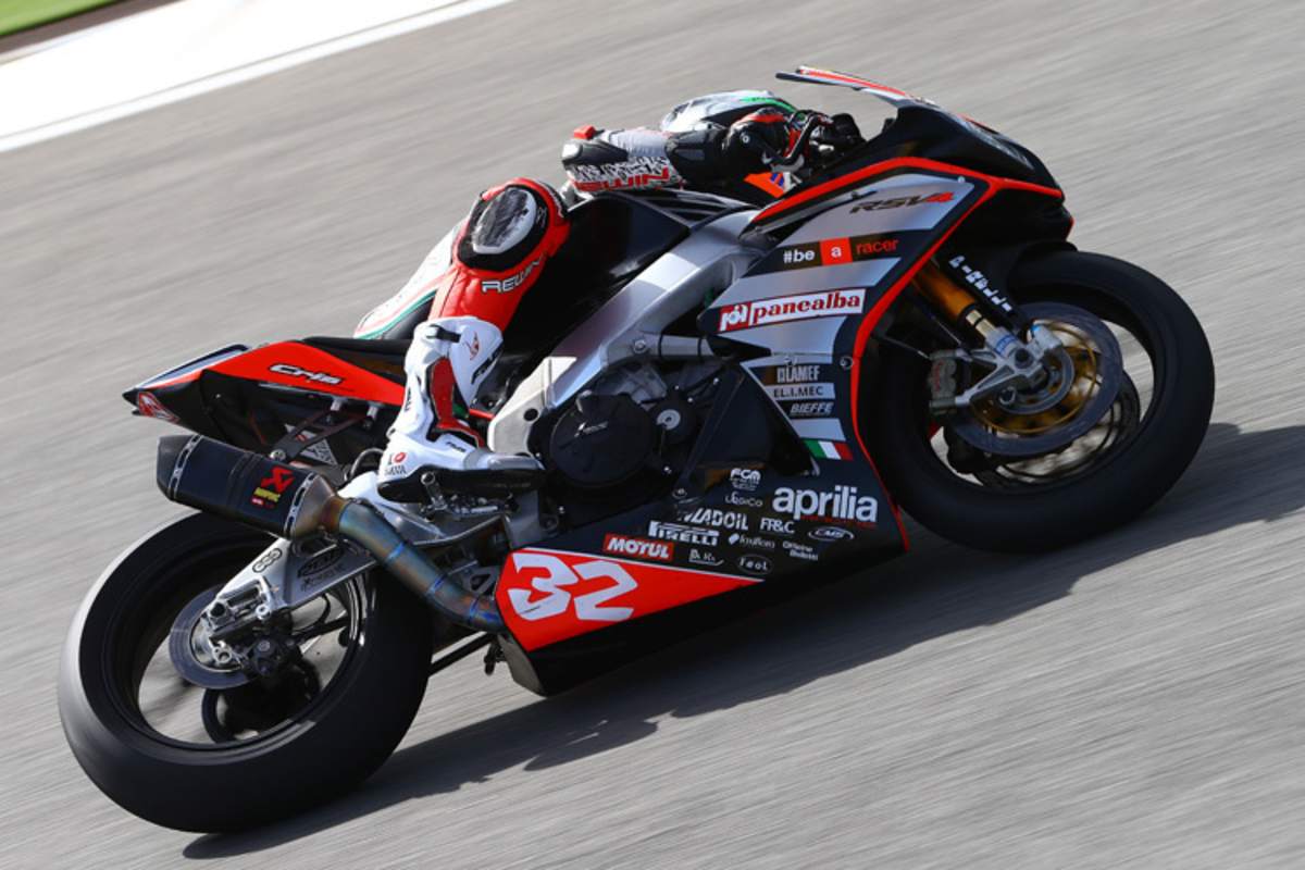 Lorenzo Savadori auf einer Aprilia RSV4