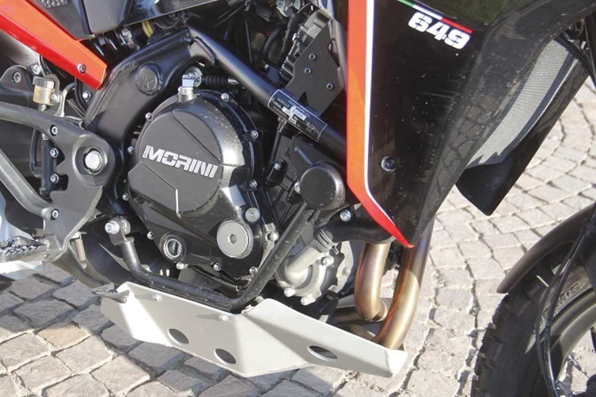 Auf den Motordeckeln steht Morini drauf, Kawasaki-Technik ist innen drin