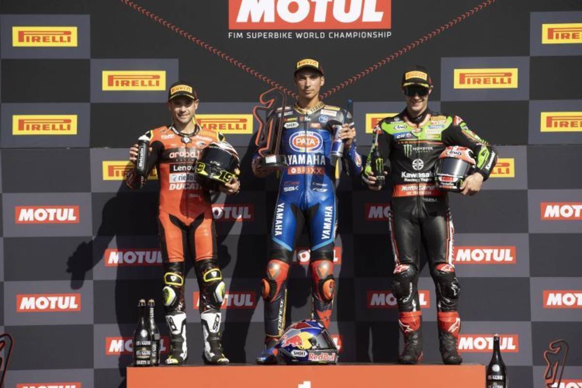 1. Rennen - Álvaro Bautista, Toprak Razgatlioglu &  Jonathan Rea