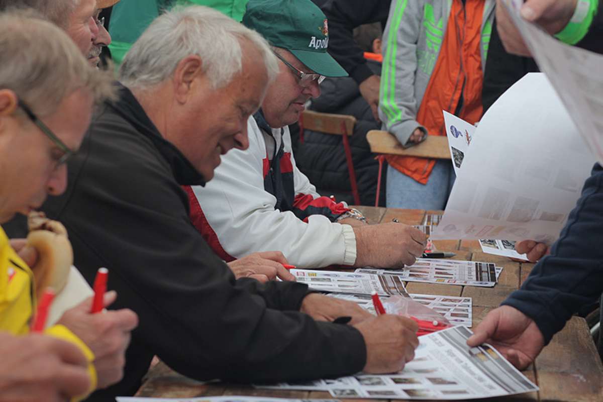 Autogrammstunde mit Gunter Frohn, Walter Dietrich und Heinz Hoppe