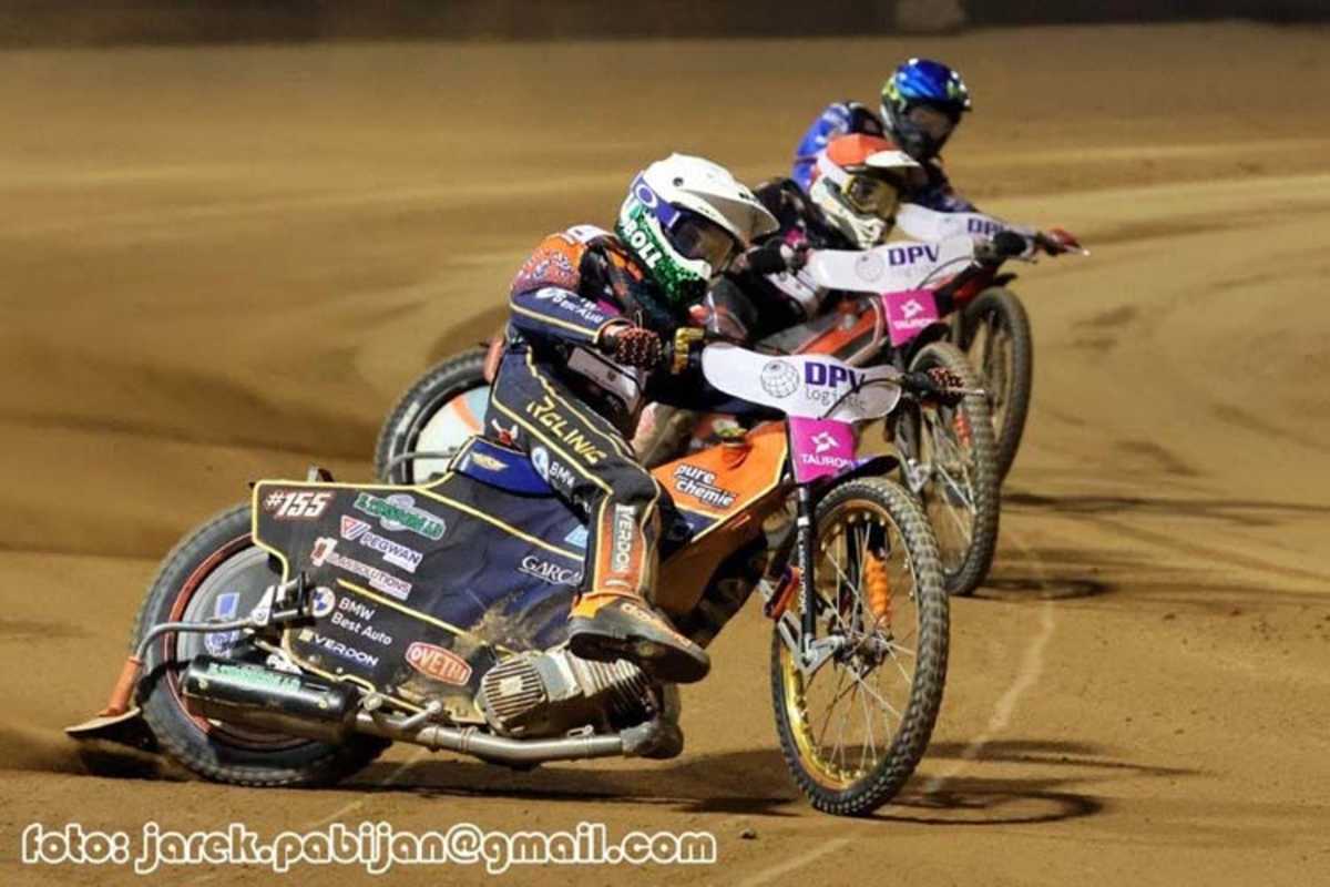 Michelsen, Kvech, Bewley